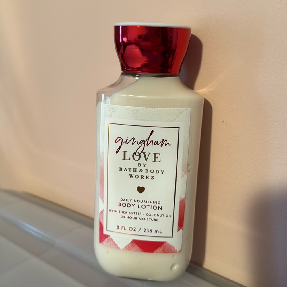 Bath and body works Gingham Love Body Lotion NEW!!